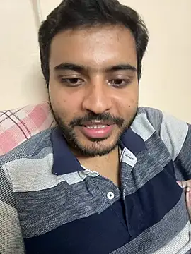 Snapshot of Sweetloverr28 chatting on April 30, 9:19 pm Sweetloverr28 online show from April 30, 9:19 pm