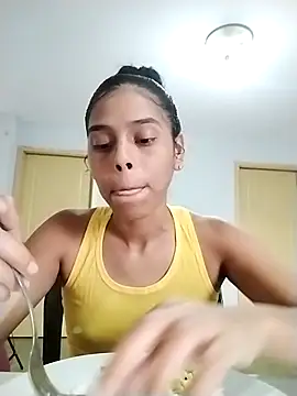 Jasmine sweed1 online show from May 10, 10:26 pm