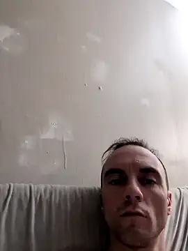 SemoLeo22 online show from April 13, 10:37 pm