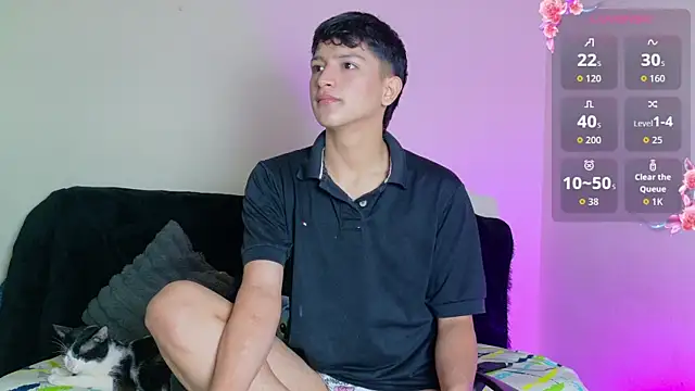 Snapshot of SaNti_ll chatting on July 9, 1:59 pm SaNti ll online show from July 9, 1:59 pm