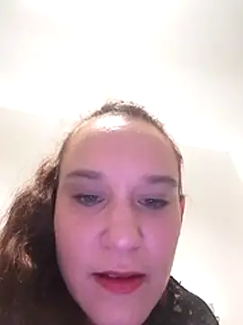 Maggie38 online show from April 14, 2:12 pm