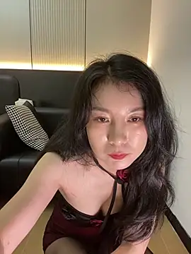 HY-QIAN online show from June 27, 12:55 pm