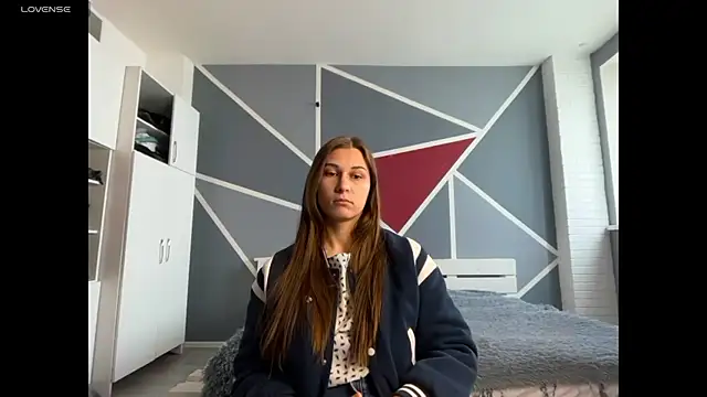 KatrinHapp online show from April 13, 6:19 am