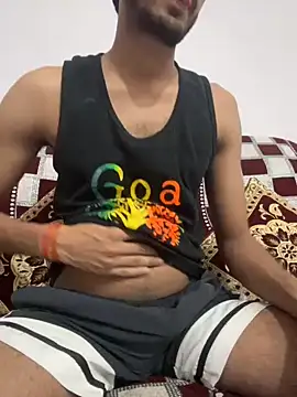 Snapshot of aadibuttplug chatting on May 21, 6:37 pm aadibuttplug online show from May 21, 6:37 pm