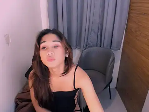Snapshot of cunty_slut69 chatting on April 23, 12:29 pm cunty slut69 online show from April 23, 12:29 pm
