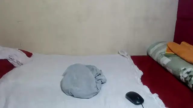 Snapshot of SexyBooty_xx chatting on May 11, 6:49 pm SexyBooty xx online show from May 11, 6:49 pm