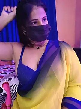 Snapshot of Hot_Alicee chatting on June 28, 7:47 am Hot Alicee online show from June 28, 7:47 am