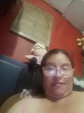 Snapshot of Pato-Andrea26 chatting on May 7, 2:55 pm Pato-Andrea26 online show from May 7, 2:55 pm