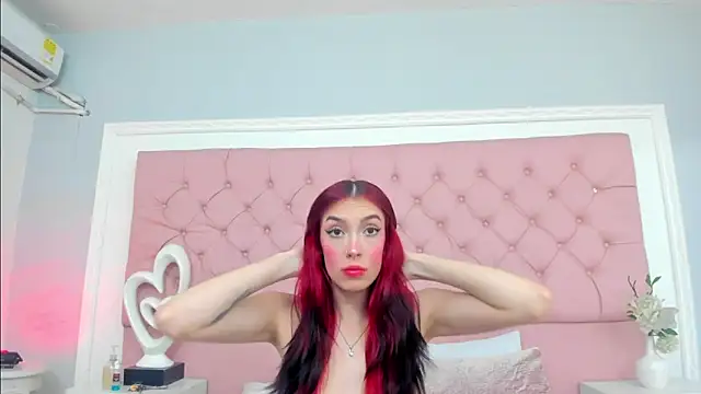Snapshot of DannaFlame_ chatting on June 3, 6:38 am DannaFlame online show from June 3, 6:38 am
