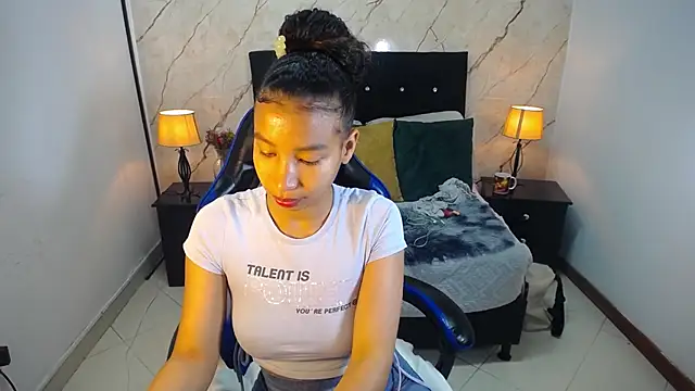 hasley cute online show from May 14, 2:24 pm