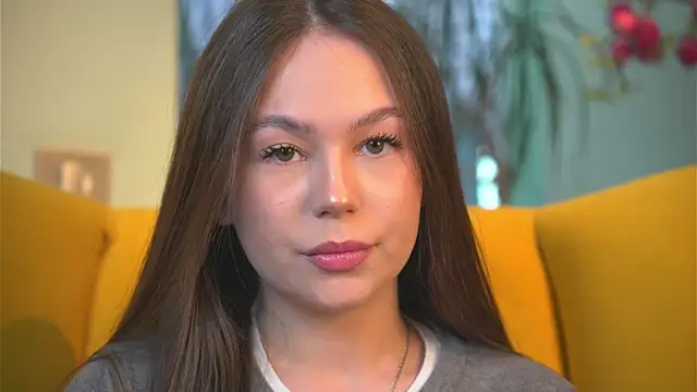 HeidiScarber online show from April 7, 12:05 pm