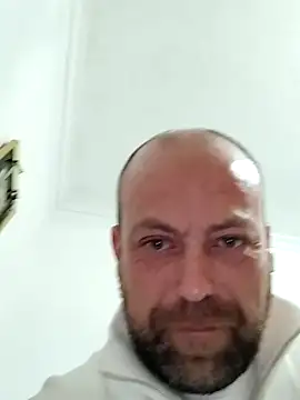 dkay80 online show from April 6, 10:44 pm