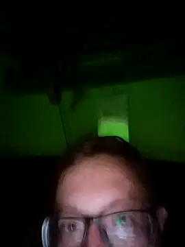 zsolt1910 online show from May 7, 8:14 pm