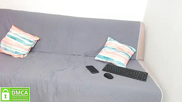 Snapshot of Denzel_Ass26 chatting on May 1, 10:47 pm Denzel Ass26 online show from May 1, 10:47 pm