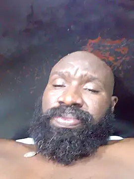 Snapshot of Salchichon18 chatting on July 25, 5:27 am Salchichon18 online show from July 25, 5:27 am