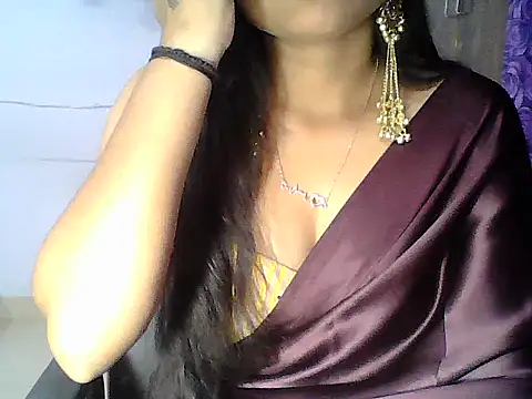 Snapshot of Saxy_Mony002 chatting on May 19, 2:01 pm Saxy Mony002 online show from May 19, 2:01 pm