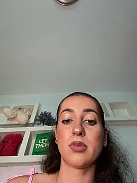 KarolDolly05 online show from July 3, 1:28 pm