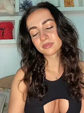KarolDolly05 online show from July 4, 2:01 pm