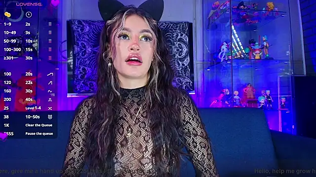 Snapshot of matty_sofia_1 chatting on May 9, 3:12 am matty sofia 1 online show from May 9, 3:12 am