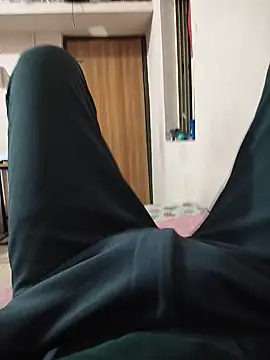 Snapshot of Rocky_pune chatting on June 5, 2:12 pm Rocky pune online show from June 5, 2:12 pm
