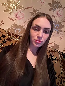 AlinaLove3213 online show from April 12, 4:56 pm