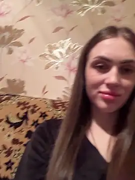AlinaLove3213 online show from May 1, 6:56 pm