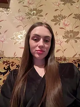 AlinaLove3213 online show from May 17, 8:38 pm