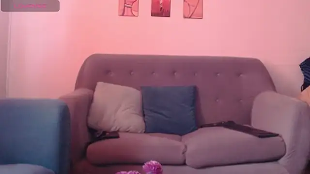 SEXXADDICTXXX online show from April 29, 5:30 pm