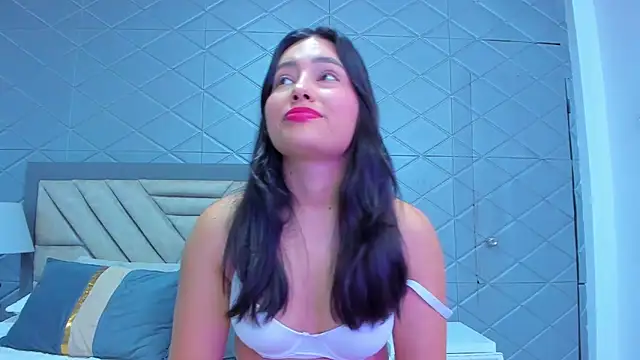 Snapshot of VioletRousee chatting on July 30, 4:28 pm VioletRousee online show from July 30, 4:28 pm