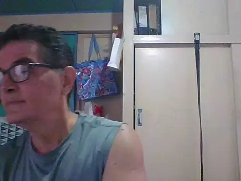 scotty-friends online show from May 26, 3:08 pm