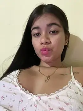 Snapshot of Kloe_zaf chatting on July 2, 8:09 am Kloe zaf online show from July 2, 8:09 am