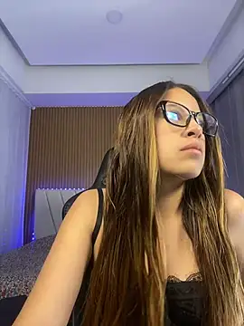 Ambar Zaf online show from May 7, 7:19 pm