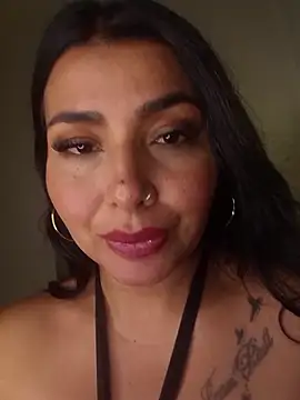 Snapshot of Antonella-corruso chatting on April 27, 7:28 am Antonella-corruso online show from April 27, 7:28 am