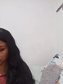 Snapshot of Antonella-corruso chatting on May 28, 1:58 am Antonella-corruso online show from May 28, 1:58 am