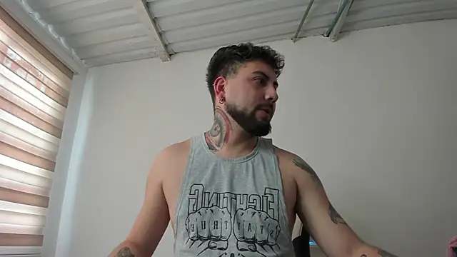 AaronHardi online show from May 14, 7:31 pm