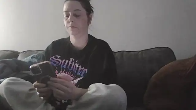 lily1982 online show from May 10, 5:01 am