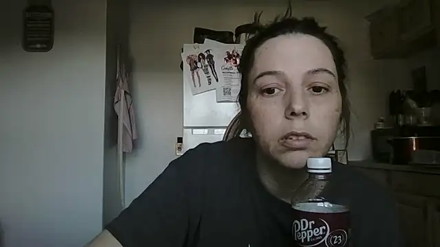 lily1982 online show from May 13, 10:06 pm
