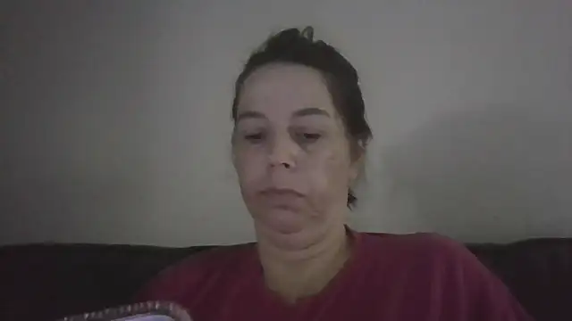 lily1982 online show from May 17, 4:14 pm