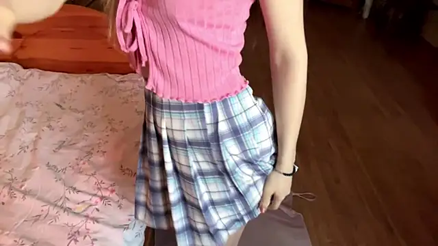 BambiBlush online show from May 24, 2:11 pm