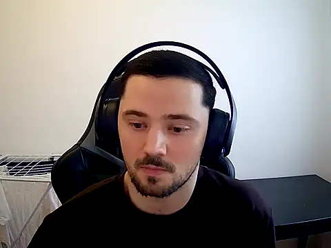 Justforfun4you93 online show from April 8, 8:14 am