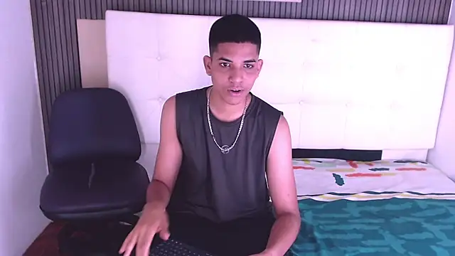 Lukaz Caballero online show from May 24, 1:54 am
