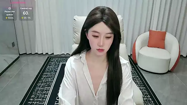 LUNYI-CC online show from June 26, 1:48 pm