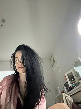 AriannaCruse online show from April 14, 8:09 am