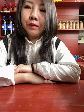 yhan1314 online show from April 13, 6:52 am