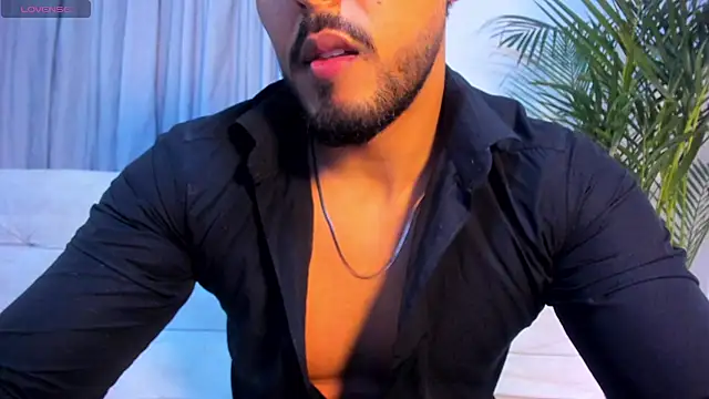 alangreek1 online show from July 11, 1:52 am