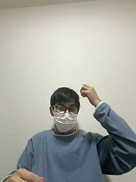 souitirou20 online show from April 11, 3:16 pm