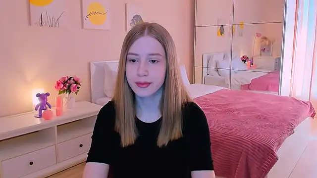 cheeky chick online show from May 20, 1:17 pm