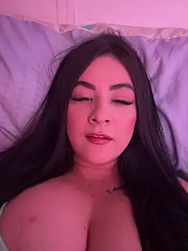 Snapshot of fer_latina26 chatting on July 5, 1:56 am fer latina26 online show from July 5, 1:56 am