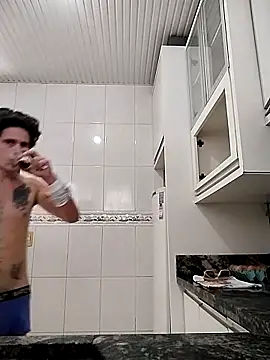 Snapshot of Bruno13travieso chatting on May 6, 3:17 pm Bruno13travieso online show from May 6, 3:17 pm
