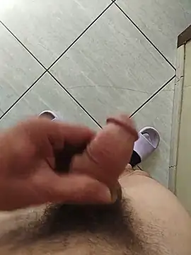 Snapshot of Bruno13travieso chatting on June 3, 2:33 pm Bruno13travieso online show from June 3, 2:33 pm